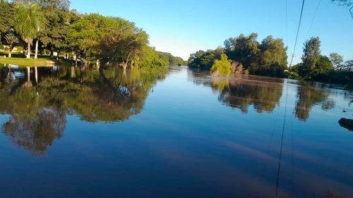 Alerta roja en el municipio Fernández Alonso por la crecida del río Chané