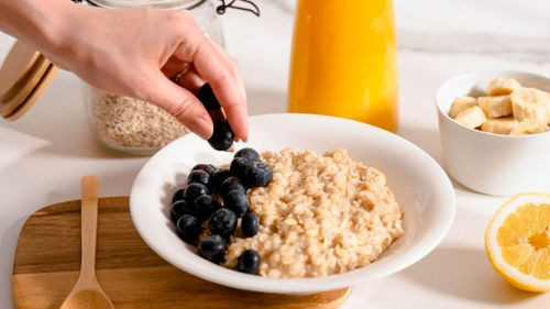 Los beneficios de la avena para controlar los niveles de colesterol y azúcar