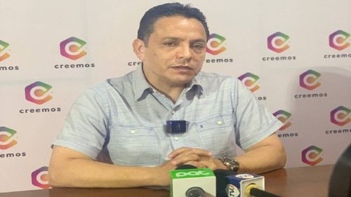 Senador Henry Montero fue ratificado como jefe de bancada de la alianza Creemos