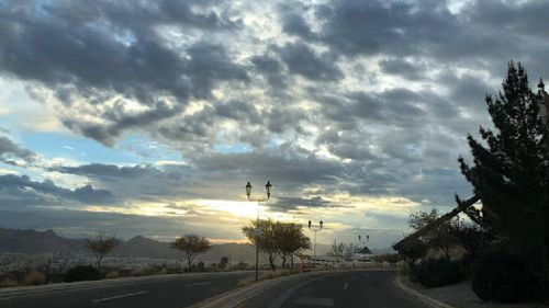 Se espera un fin de semana caluroso con cielos nubosos en Santa Cruz