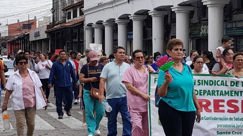 Trabajadores en salud acatan paro movilizado departamental de 24 horas  en rechazo a la jubilación a los 65años