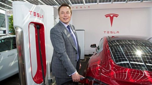 Tesla reporta una caída del 45% en sus ganancias trimestrales