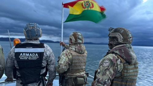 Fuerzas Armadas inician patrullaje lacustre en el Lago Titicaca para combatir el contrabando