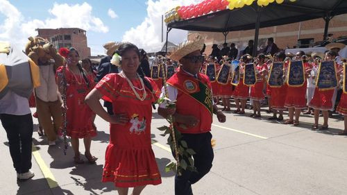 Jóvenes del distrito 8 celebran la cultura boliviana en el primer &quot;Festi Joven 2024&quot;