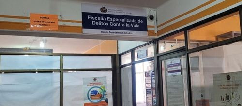 Fiscalía Imputa por Tres Delitos a Presunto Autor de la Muerte de su Concubina y a Otro Individuo en La Paz