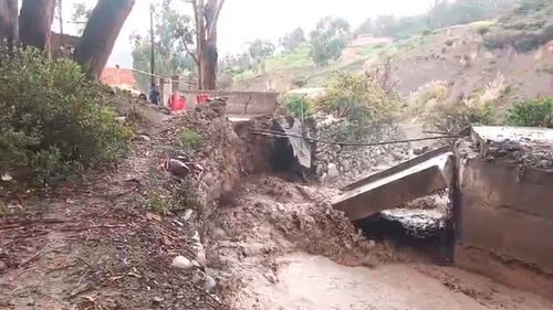 Emergencia en La Palca: Lluvias provocan colapso del puente principal 