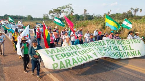 Marcha en defensa de tierras ancestrales llega a San Ignacio de Velasco tras 10 días de caminata